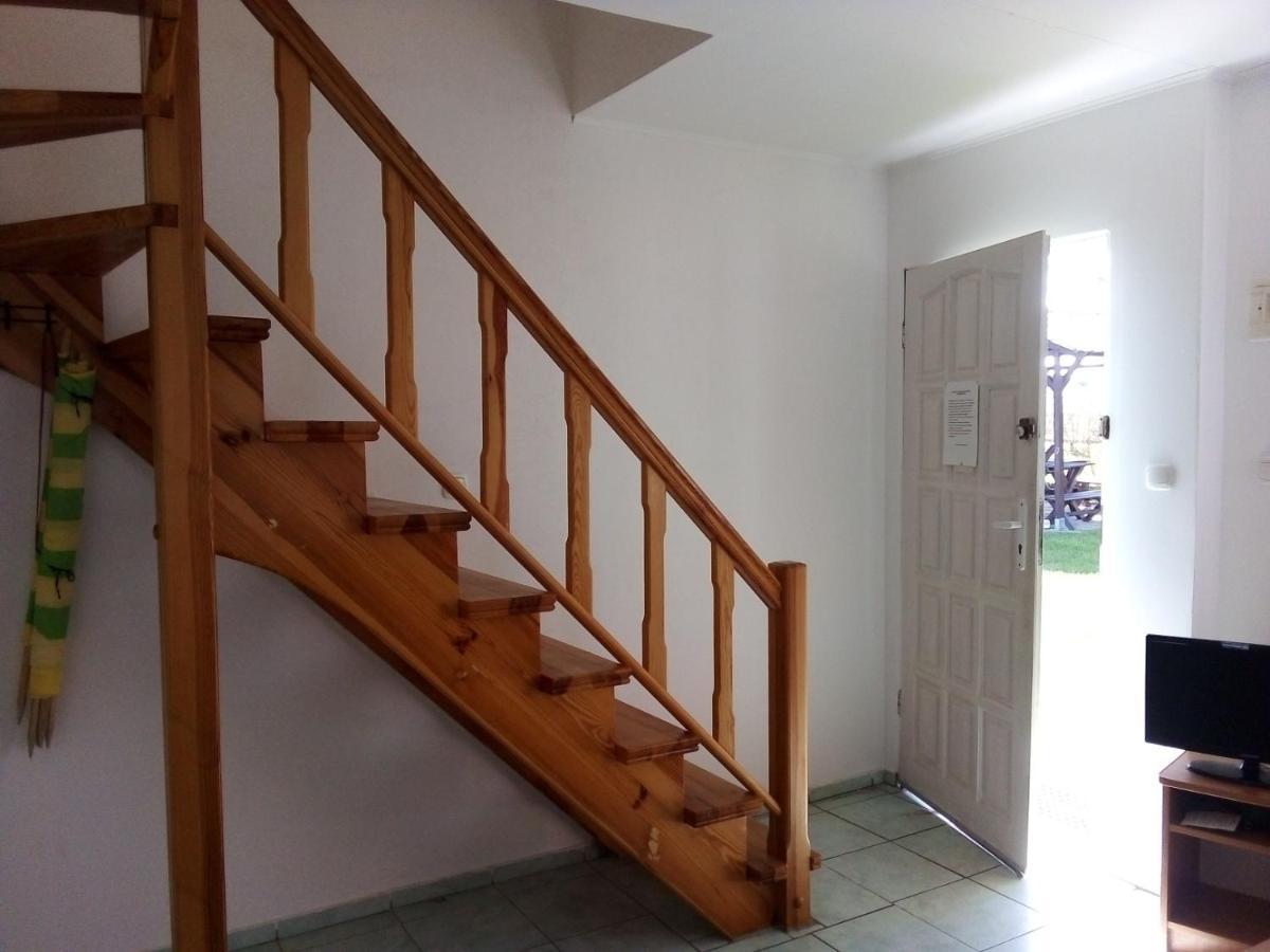 Domki Letniskowe Aneta Trzęsacz Exterior foto